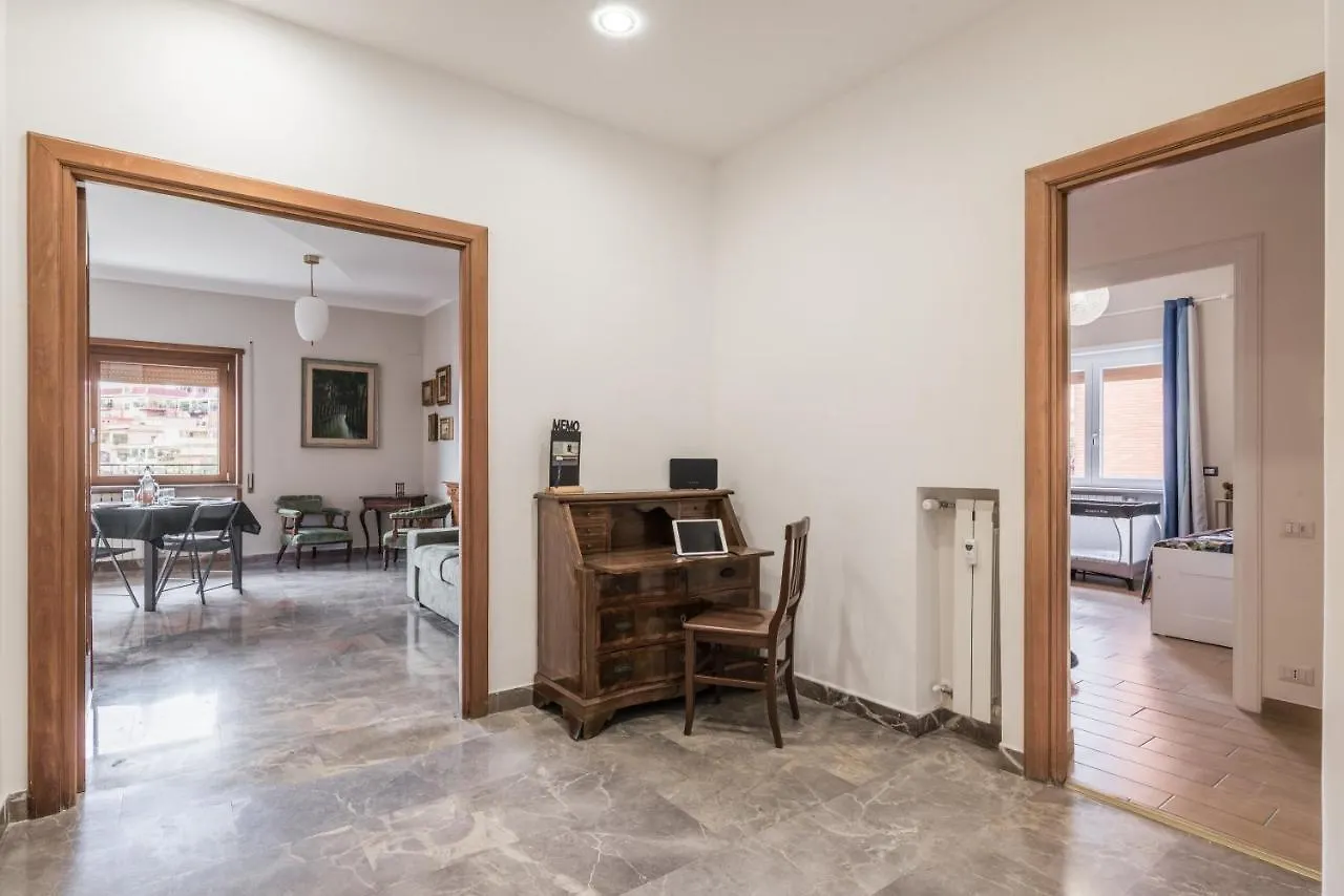 Apartment Dalia'S Place Rome Italy